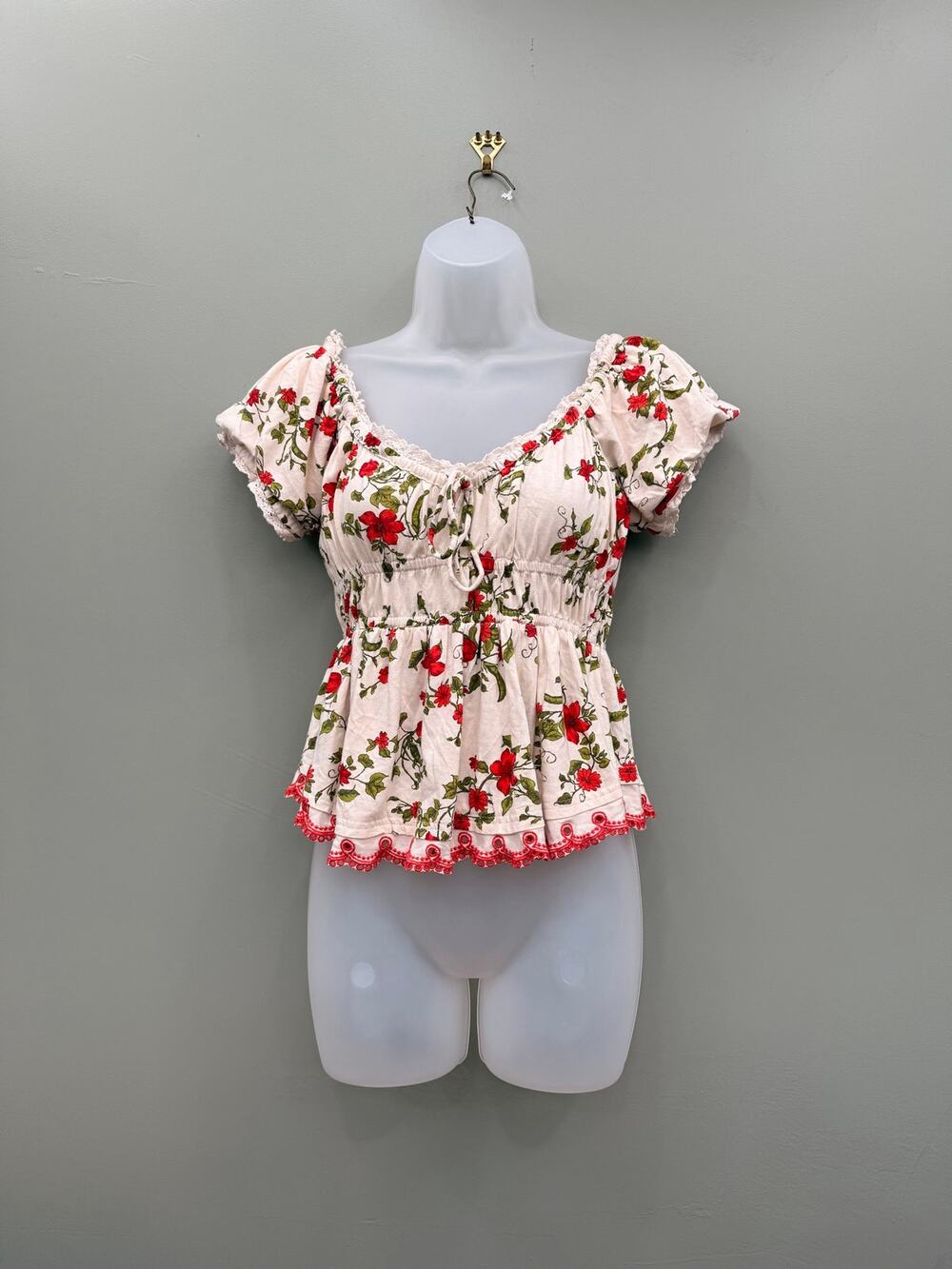 Maeve Anthropologie Floral Peplum Top S Red Puff Sleeve Cottagecore Boho
